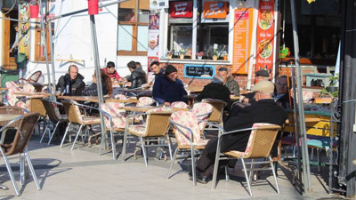 Güneşli cumartesi yerini yağışlı pazara bırakacak