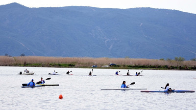 Köyceğiz Gölü su sporlarının merkezi oldu