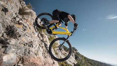 Peugeot yeni elektrikli bisikletini tanıttı