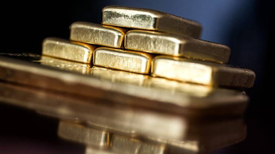 Altında rekor üzerine rekor