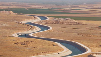 Bereketli topraklara Atatürk Barajı'ndan su verildi