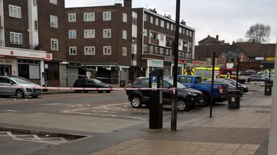 Londra'da bir binada patlama meydana geldi