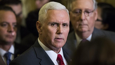 Pence'ten İran'a nükleer anlaşma tehdidi