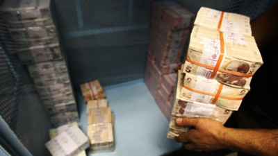 Hazine 11.5 milyar lira açık verdi