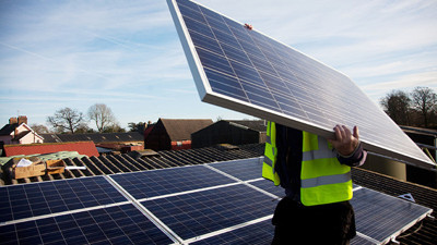 Şampiyon ralliciden yenilenebilir enerji yatırımı