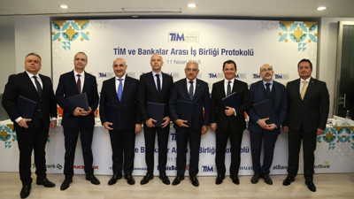 TİM, ihracatçının finansmana rahat ulaşması için 7 banka ile protokol imzaladı