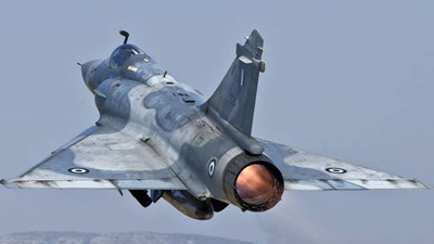 Ege'de Yunan jeti düştü