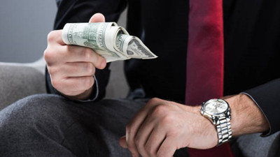 "İş adamlarımız kazandıkları kadar borçlansınlar"