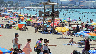 Turizmde 27 milyar dolar gelir hedefleniyor