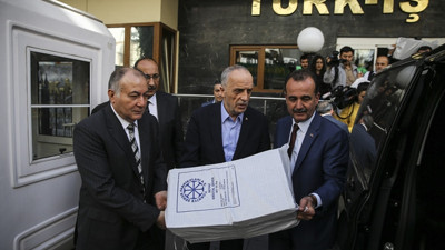 Şeker fabrikaları için toplanan imzalar Başbakanlık'a gönderildi