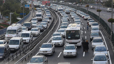 İstanbul trafiği hayatın 3.5 yılını çalıyor
