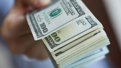 Dolar 3,99'un üzerine çıktı