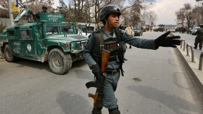 Afganistan'da NATO konvoyuna saldırı