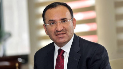Bozdağ: Yunanistanlı askerler takas konusu değildir