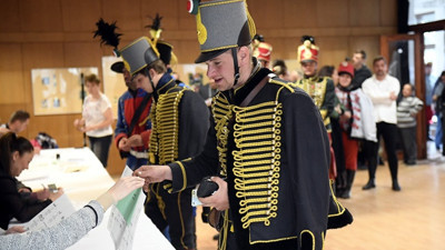 Macaristan'da seçimlere büyük ilgi