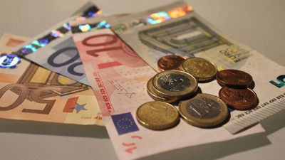 Euro 5 lirayı gördü, dolarda yine rekor