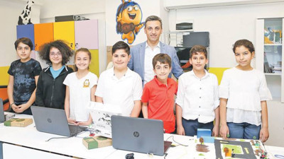 Turkcell bu toprakların Einstein'larına sahip çıkıyor