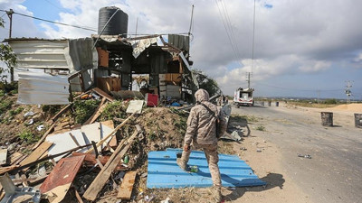 İsrail Gazze'ye hava saldırısı düzenledi