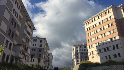 Ev sahibi olmak için 67 saat nöbet tuttular