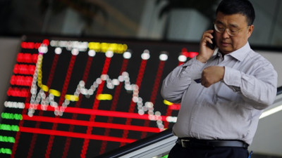 Japonya'da 2 yıllık büyüme süreci sona erdi