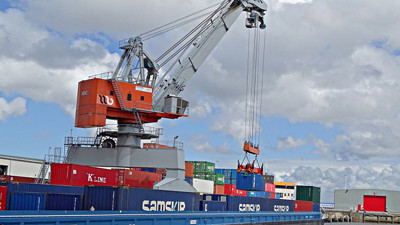 Euro Bölgesi'nde ithalat ve ihracat azaldı