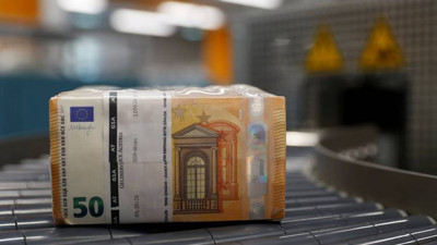 Krizden kaçan Japonya'ya sığındı!