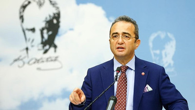 Tezcan: AYM, baskı altında hareket ettiğini gösterdi