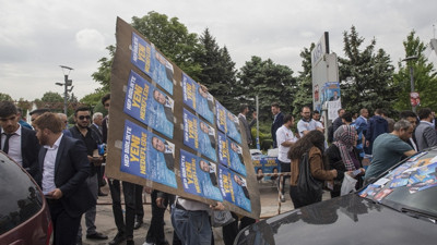 AK Parti'de temayül yoklaması yapılıyor