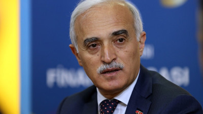 "İş dünyasının takvimi çalışmaya devam ediyor"