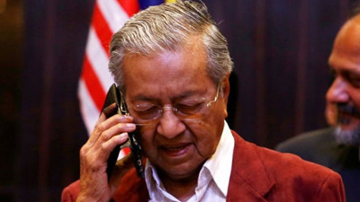 Malezya borçlarını ödemek için Japonya'dan kredi istedi