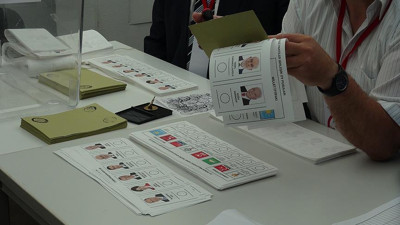 Partilerin ekonomik vaatleri büyüme merkezli