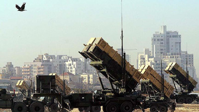 İsrail Suriye'ye Patriot füzesiyle saldırdı