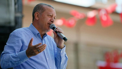 Erdoğan'ın balkon konuşması ertelendi