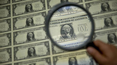 "Kısa vadede döviz likiditesi sıkışıklığı olmayacak"