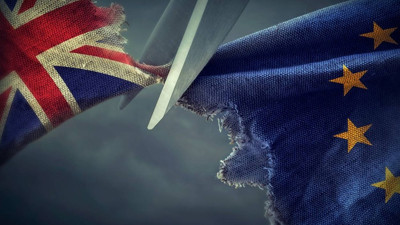 İngiltere'de 'Brexit' tasarısı yasalaştı