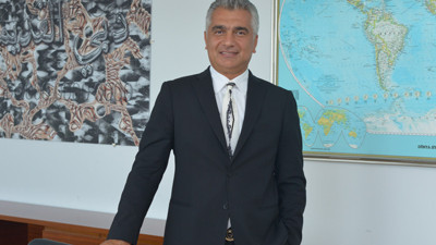 Satıcı: Dünyadan kopma lüksümüz yok