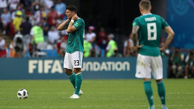 Son dünya şampiyonu kupadan elendi