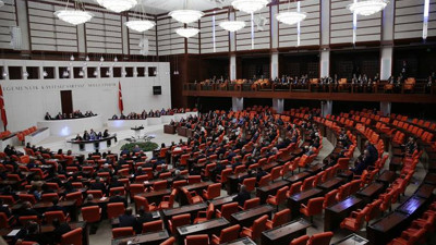 19 yıl sonra 8 partili Meclis