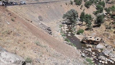 Şırnak'ta zırhlı araç şarampole devrildi: 1 ölü, 13 yaralı