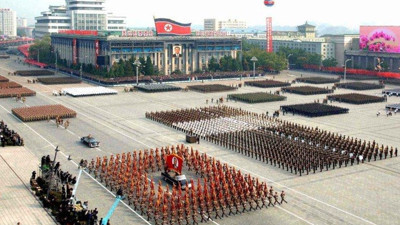 Kuzey Kore savunma bakanı ve ordu liderlerini değiştirdi