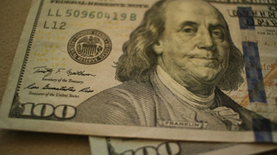 Dolar 4.86 seviyesinde