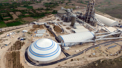 Sabancı'dan &ccedil;imentoda satış kararı