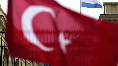 Türkiye ile Hollanda arasındaki ilişkiler normalleştirilecek