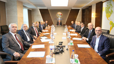 Bakan Varank'tan çelik üreticilerine tam destek