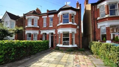 Türklerin Londra ilgisi arttı