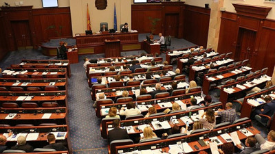 Makedonya'da 'isim anlaşmasına' yönelik referandumun tarihi belli oldu