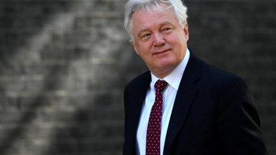 İngiltere'de Brexit depremi