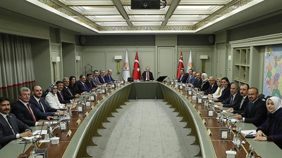 AK Parti'de yeni MYK açıklandı