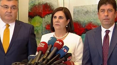 CHP'de muhaliflerin noter tasdikli imza sayısı 630