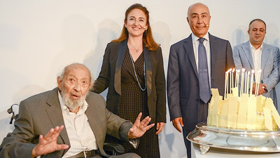 Çağımızın görsel öykücüsü 90 yaşında